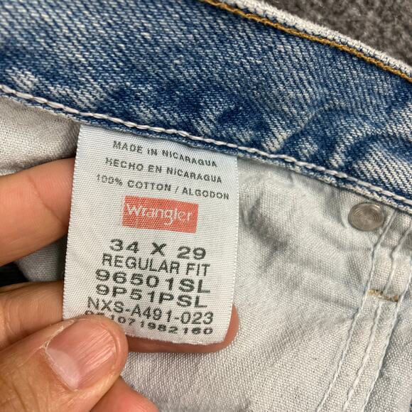 Wrangler Mens Jeans Size 34x29 Light Wash Regular Fit Straight Leg Denim Baggy - Picture 3 of 10